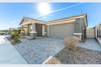 735 E Marblewood Way, Phoenix, AZ 85048 - Photo 2