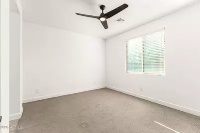 735 E Marblewood Way, Phoenix, AZ 85048 - Photo 16