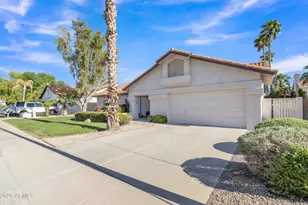 2333 E Egret Ct, Gilbert, AZ 85234 - Photo 2