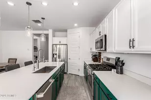 1173 E Newland Dr, Chandler, AZ 85286 - Photo 8