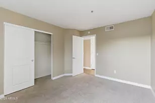 2025 E Campbell Ave, Phoenix, AZ 85016 - Photo 10