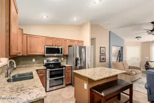 41793 W Sunland Dr, Maricopa, AZ 85138 - Photo 1