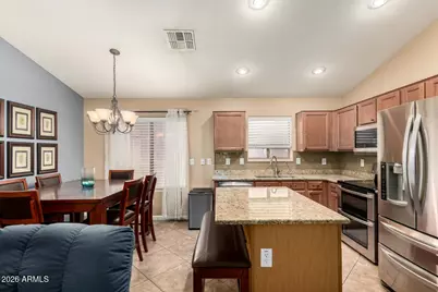 41793 W Sunland Drive, Maricopa, AZ 85138 - Photo 2