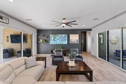 1353 E Paseo Way, Phoenix, AZ 85042 - Photo 14