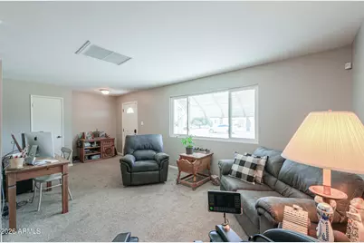 10530 W Desert Hills Court, Sun City, AZ 85351 - Photo 6