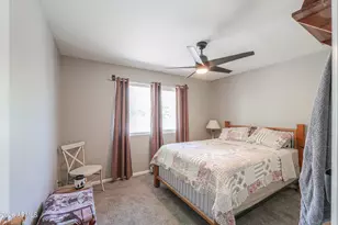 10530 W Desert Hills Ct, Sun City, AZ 85351 - Photo 18