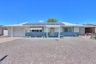 10530 W Desert Hills Ct, Sun City, AZ 85351 - Photo 1