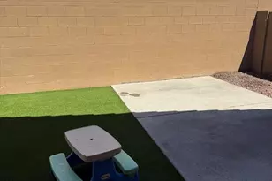 8910 W Palo Verde Dr, Glendale, AZ 85305 - Photo 20