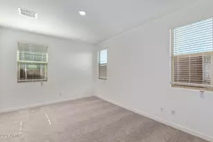 8910 W Palo Verde Dr, Glendale, AZ 85305 - Photo 8