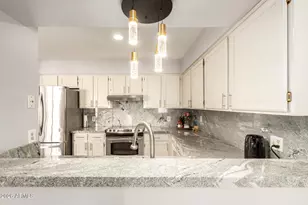 5028 W Gelding Dr, Glendale, AZ 85306 - Photo 10