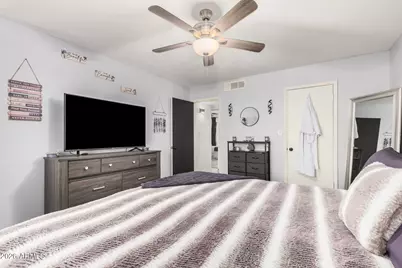 10827 N 65th Avenue, Glendale, AZ 85304 - Photo 18