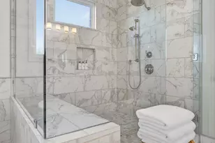 3906 E Crittenden Ln, Phoenix, AZ 85018 - Photo 36