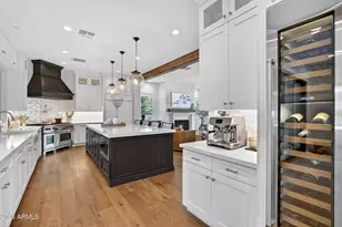 3906 E Crittenden Ln, Phoenix, AZ 85018 - Photo 14