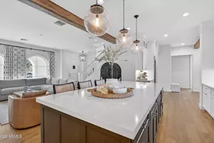 3906 E Crittenden Ln, Phoenix, AZ 85018 - Photo 16