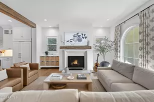 3906 E Crittenden Ln, Phoenix, AZ 85018 - Photo 12