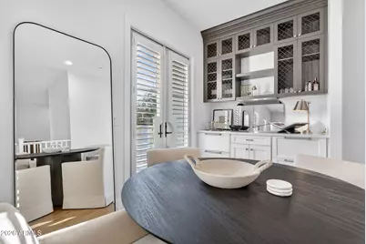 3906 E Crittenden Lane, Phoenix, AZ 85018 - Photo 26