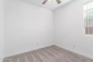 9239 W Sells Dr, Phoenix, AZ 85037 - Photo 20