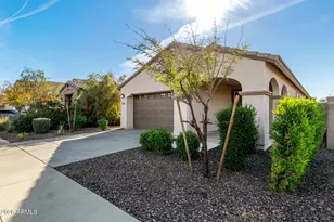 9239 W Sells Dr, Phoenix, AZ 85037 - Photo 2