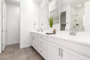 9239 W Sells Dr, Phoenix, AZ 85037 - Photo 16