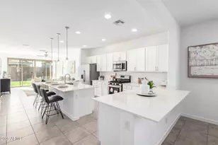 9239 W Sells Dr, Phoenix, AZ 85037 - Photo 10