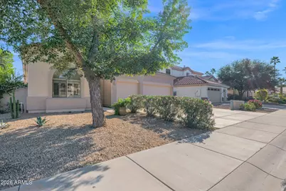 13563 W Monte Vista Road, Goodyear, AZ 85395 - Photo 2