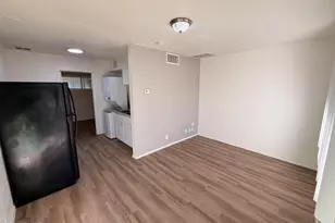 6802 W Glendale Ave, Glendale, AZ 85303 - Photo 4