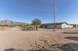1925 E Greasewood St, Apache Junction, AZ 85119 - Photo 10