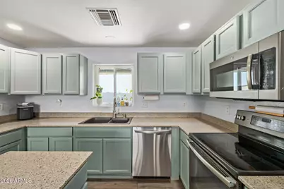 1925 E Greasewood Street, Apache Junction, AZ 85119 - Photo 18