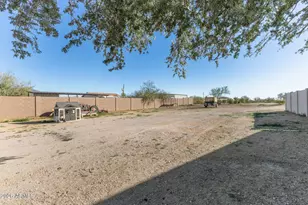 1925 E Greasewood St, Apache Junction, AZ 85119 - Photo 32