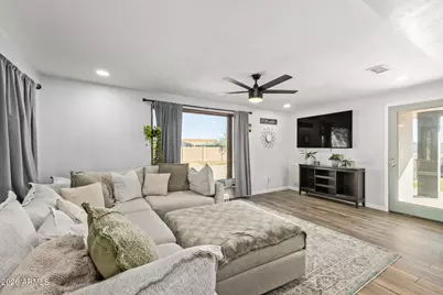 1925 E Greasewood Street, Apache Junction, AZ 85119 - Photo 4