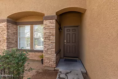 13165 W Ventura Street, Surprise, AZ 85379 - Photo 4
