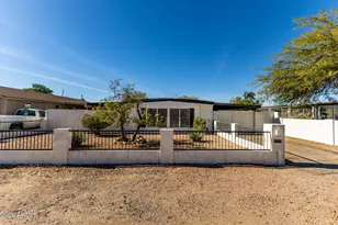 2230 N Silverton St, Mesa, AZ 85203 - Photo 2