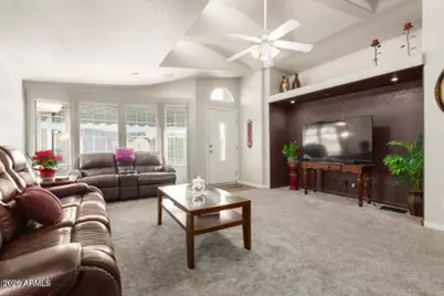 3301 S Goldfield Road #4086, Apache Junction, AZ 85119 - Photo 2