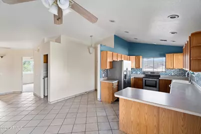 51224 N Mockingbird Road, Wickenburg, AZ 85390 - Photo 6