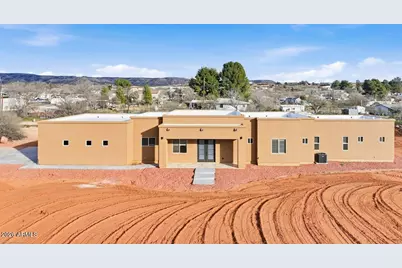 1260 S Angel Crest Drive, Cornville, AZ 86325 - Photo 1