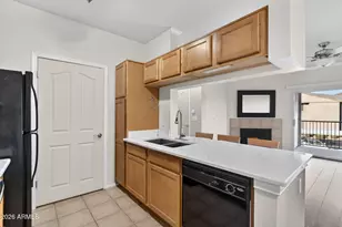 16013 S Desert Foothills Pkwy, Phoenix, AZ 85048 - Photo 12