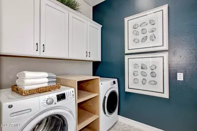 20930 W Pasadena Avenue, Buckeye, AZ 85396 - Photo 28