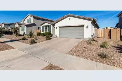 40026 W Hensley Way, Maricopa, AZ 85138 - Photo 2