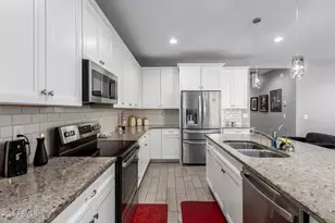 40026 W Hensley Way, Maricopa, AZ 85138 - Photo 10