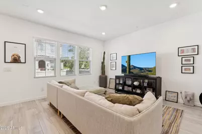 4077 S Sabrina Drive #30, Chandler, AZ 85248 - Photo 4