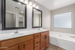 3759 E Sebastian Ln, Gilbert, AZ 85297 - Photo 18