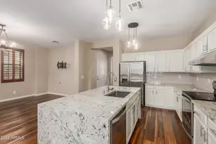 3759 E Sebastian Ln, Gilbert, AZ 85297 - Photo 12