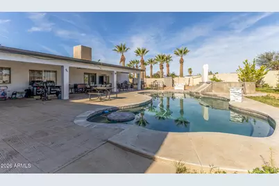 8443 N 51st Drive, Glendale, AZ 85302 - Photo 2