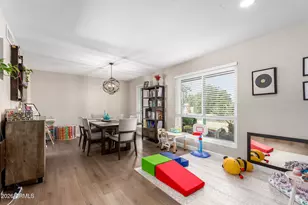 3927 E Cortez St, Phoenix, AZ 85028 - Photo 6