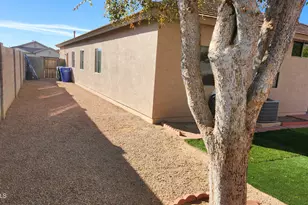 14640 W Ventura St, Surprise, AZ 85379 - Photo 22