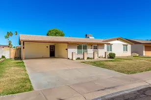 3758 W Eva St, Phoenix, AZ 85051 - Photo 2