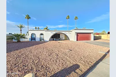 8227 N 47th Drive, Glendale, AZ 85302 - Photo 2