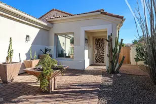 13615 N 12th Wy, Phoenix, AZ 85022 - Photo 2