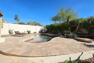 13615 N 12th Wy, Phoenix, AZ 85022 - Photo 20