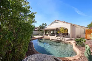 13615 N 12th Wy, Phoenix, AZ 85022 - Photo 22